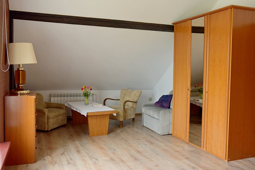 Przestronna sypialnia dla relaksu