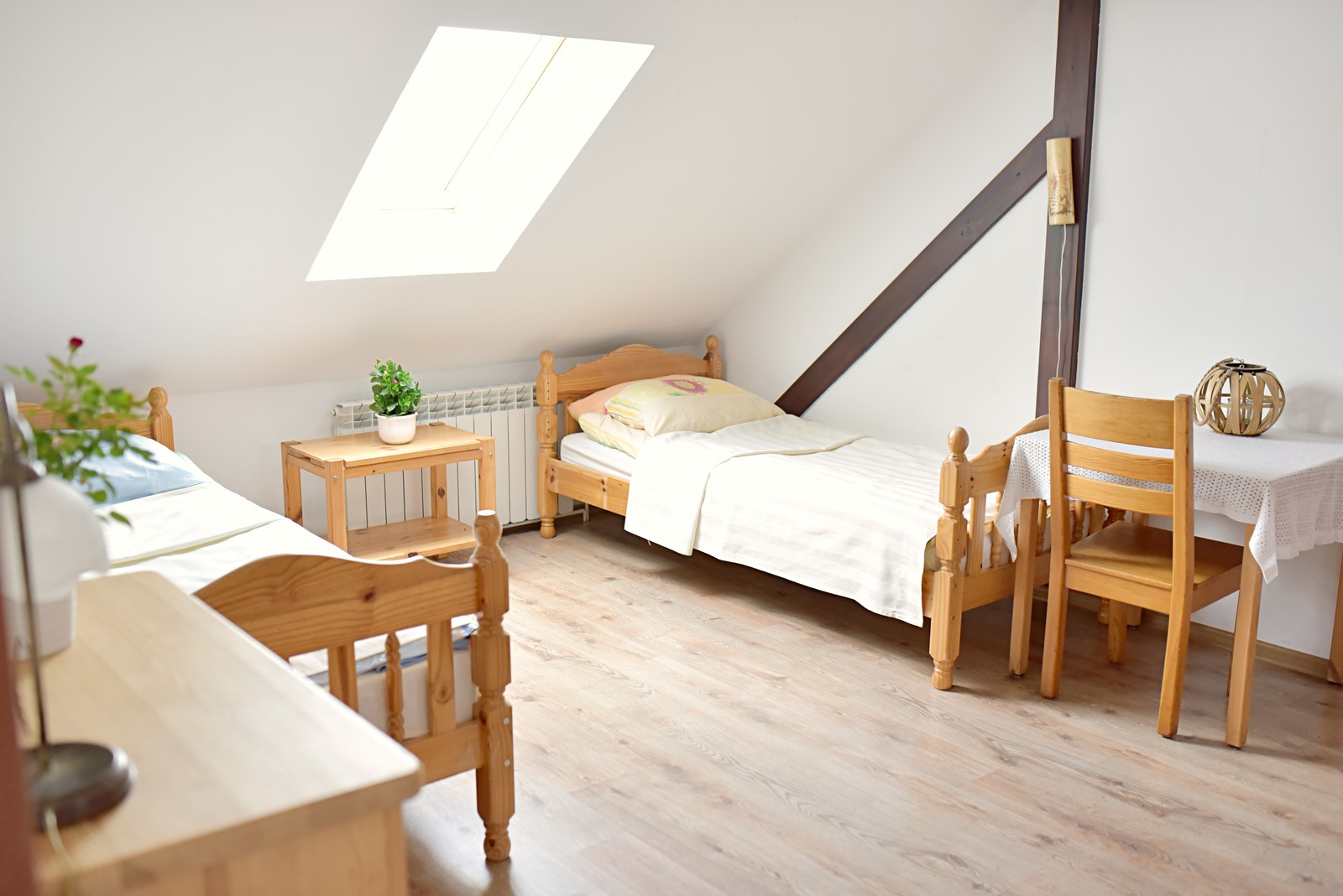 Przestronna sypialnia dla relaksu