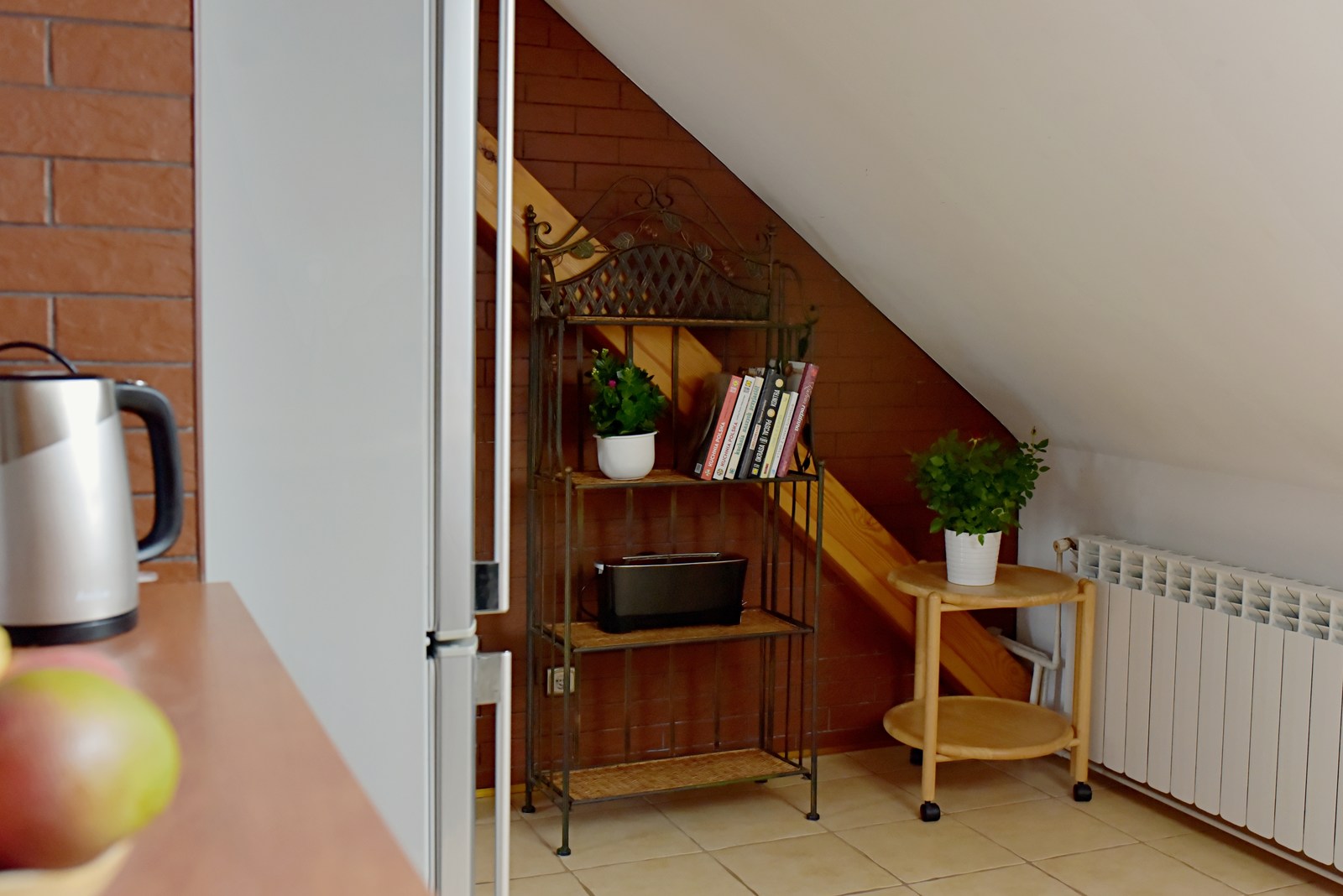 Kuchnia z eleganckim wystrojem na wakacje