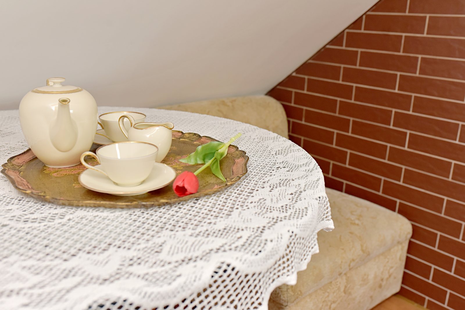 Elegancka jadalnia na urlop