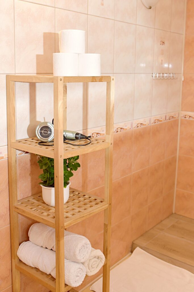 Przestronna łazienka dla wakacyjnego komfortu